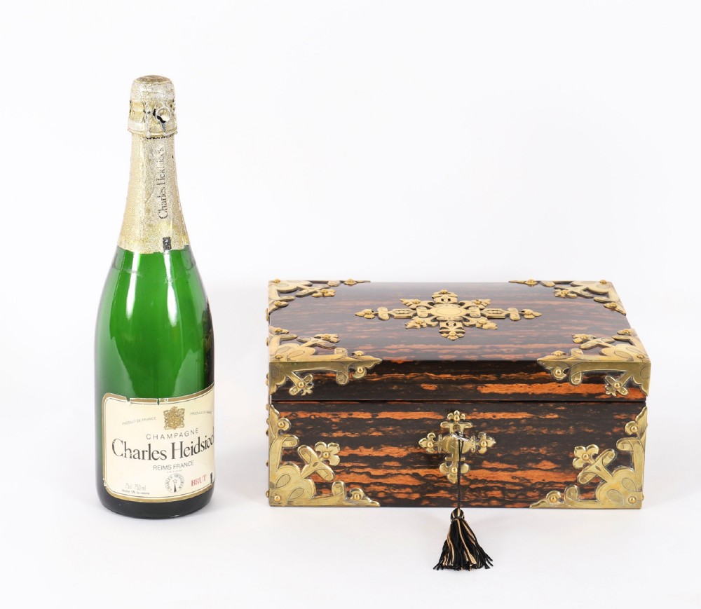 Antique Figured Coromandel Jewellery Casket by Toulmin & Gale 19th Century View XVIII