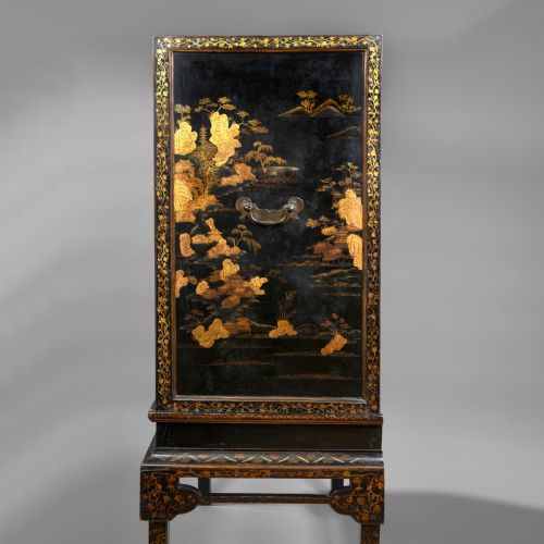 NINETEENTH CENTURY CHINESE LACQUER CABINET - ADDITIONAL PHOTO 4