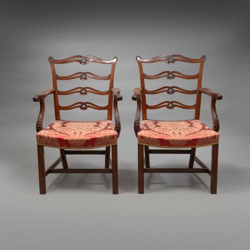 SET OF EIGHT GEORGIAN MAHOGANY DINING CHAIRS - ADDITIONAL PHOTO 7