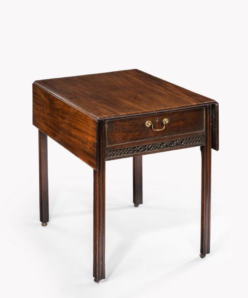 GEORGIAN MAHOGANY PEMBROKE TABLE - ADDITIONAL PHOTO 8