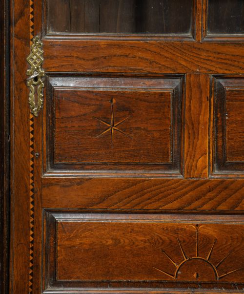 GEORGIAN OAK CORNER CUPBOARD - ADDITIONAL PHOTO 3
