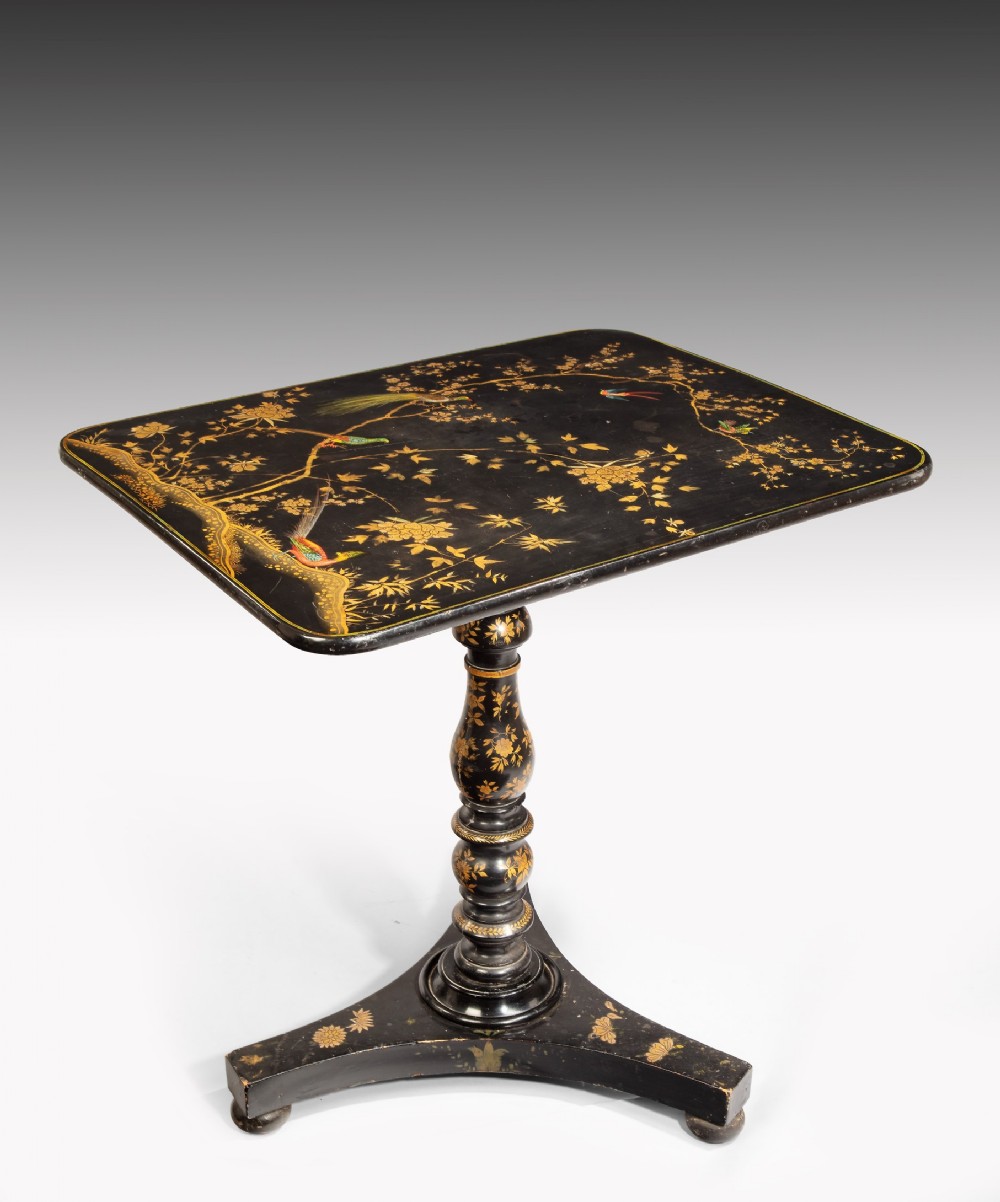 Chinese Export lacquered tripod table