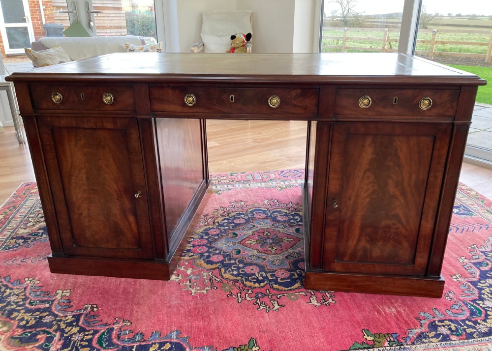 Early 19th Century mahogany pedestal desk View II
