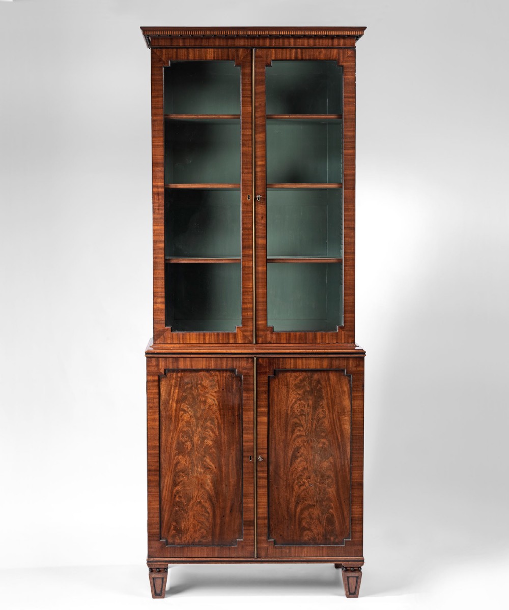 Regency mahogany bookcase of slim proportions
