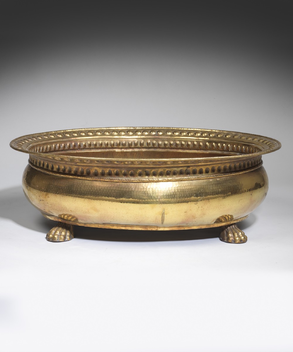 Large Nineteenth Century brass oval wine cooler or jardiniere