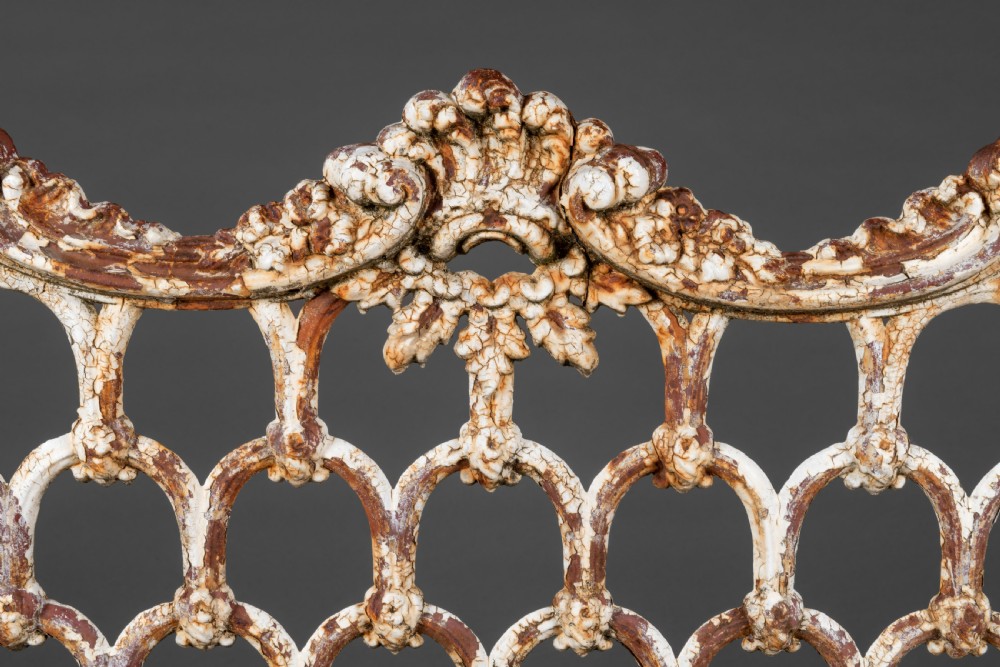 Nineteenth Century Carron Foundry cast iron garden bench View III