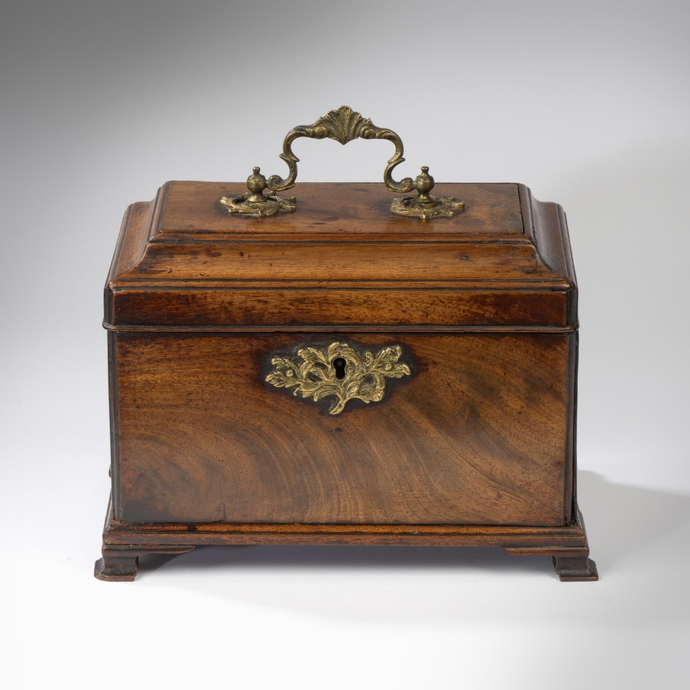 Georgian Chippendale tea caddy