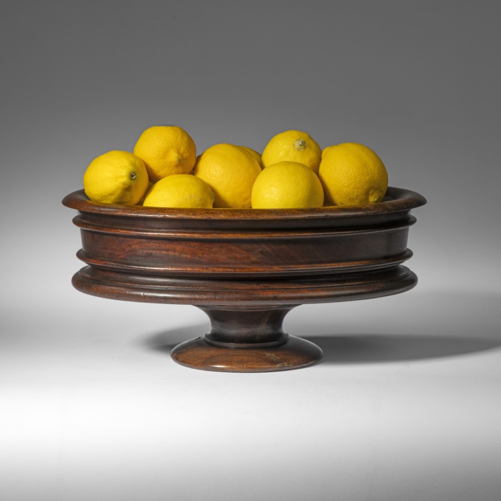 Georgian mahogany oval planter of small size