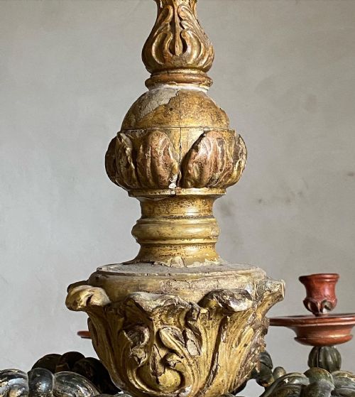 18THC ITALIAN GILTWOOD CANDELABRA - ADDITIONAL PHOTO 4