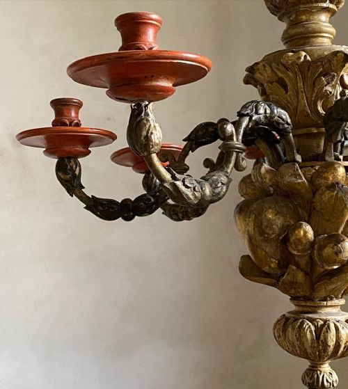18THC ITALIAN GILTWOOD CANDELABRA - ADDITIONAL PHOTO 6