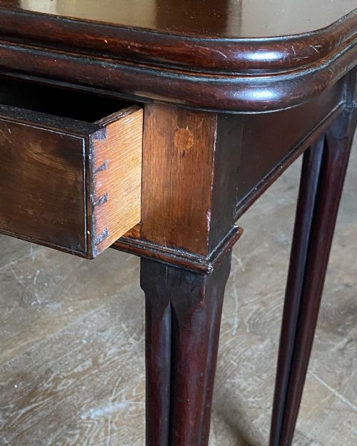 GEORGIAN MAHOGANY TEA TABLE - ADDITIONAL PHOTO 5
