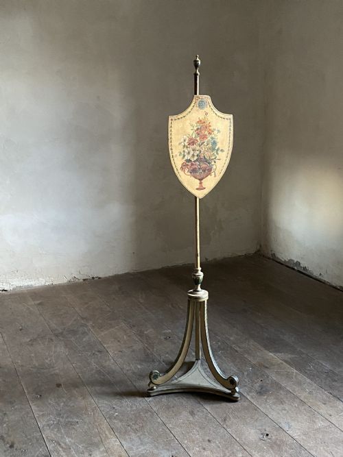 REGENCY PAINTED POLE SCREEN - ADDITIONAL PHOTO 2