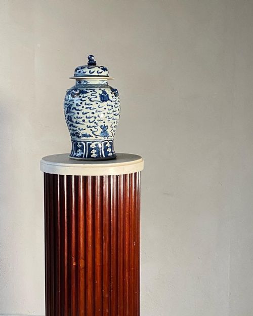 19THC FLUTED MAHOGANY PEDESTAL COLUMN - ADDITIONAL PHOTO 1
