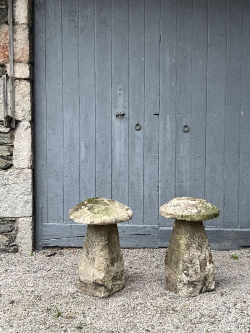 cotswold staddle stone - CATEGORY: ANTIQUE MISCELLANEOUS - DATED 18TH CENTURY