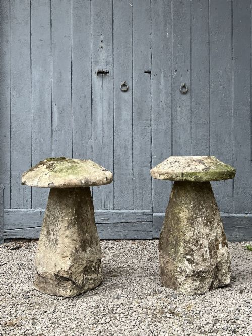 COTSWOLD STADDLE STONE - ADDITIONAL PHOTO 1