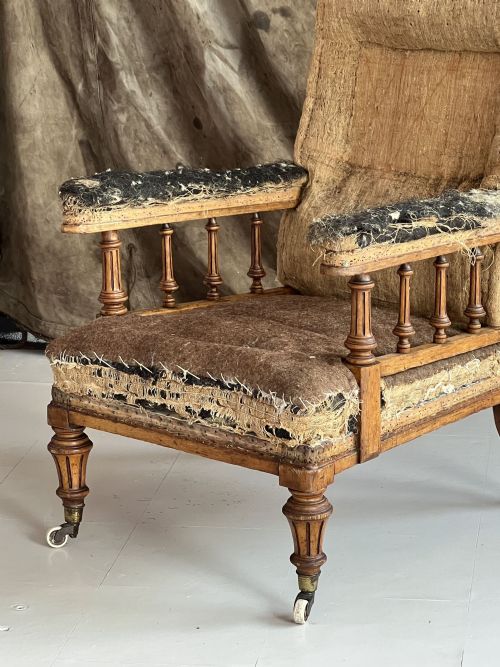 19THC OAK FRAMED OPEN ARMCHAIR - ADDITIONAL PHOTO 2
