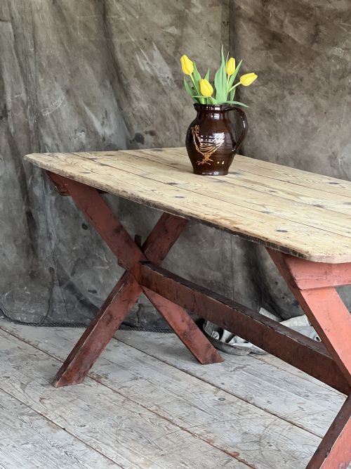 19THC X FRAME TAVERN TABLE - ADDITIONAL PHOTO 4