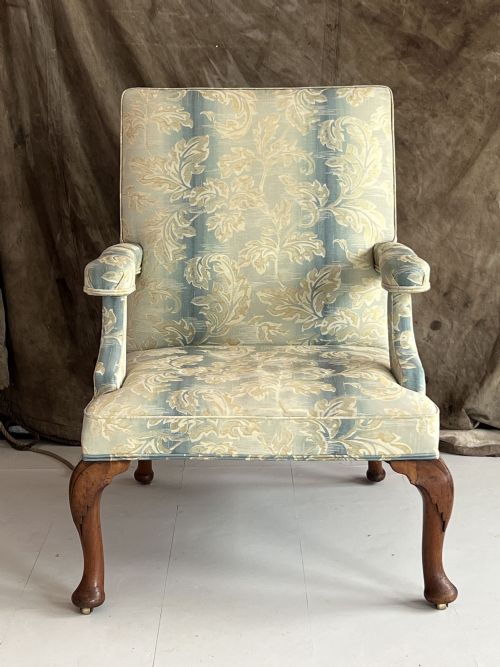 LARGE GEORGE III GAINSBOROUGH ARMCHAIR - ADDITIONAL PHOTO 2
