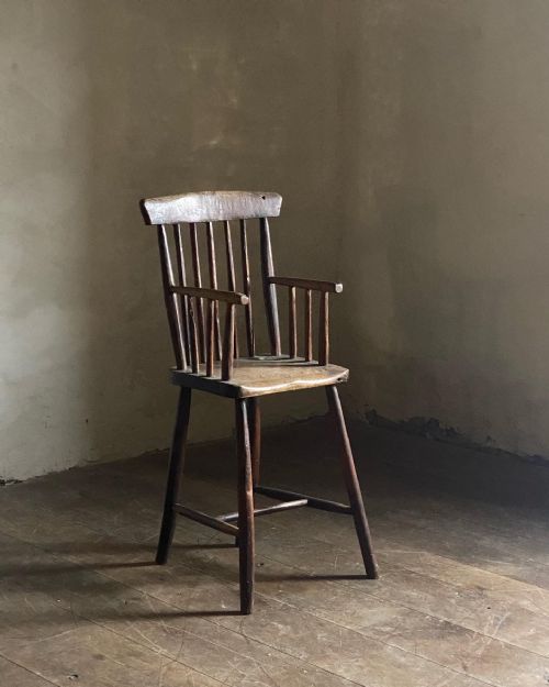 PRIMITIVE CHILDS STICK BACK HIGHCHAIR - ADDITIONAL PHOTO 1