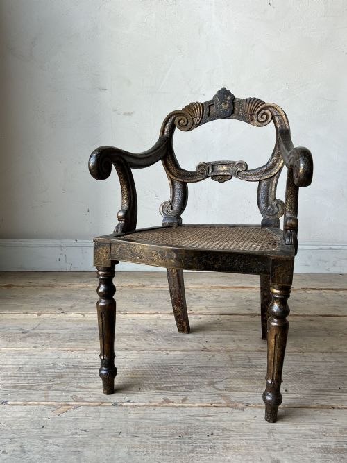 AN EARLY 19THC DECORATED ARMCHAIR - ADDITIONAL PHOTO 4