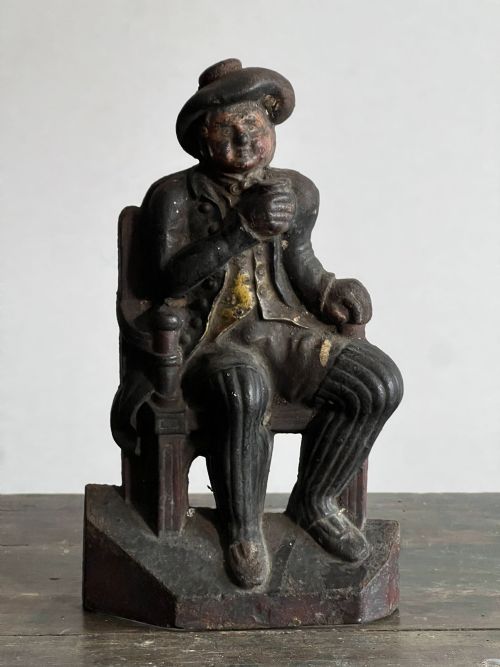 SOUTER JOHNNIE AND TAM OSHANTER CAST IRON DOOR STOPS - ADDITIONAL PHOTO 1