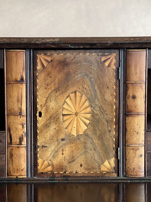 GEORGE III MAHOGANY BUREAU - ADDITIONAL PHOTO 9