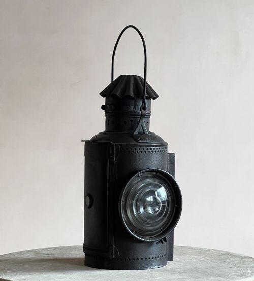 AMERICAN DRESSEL RAILWAY LANTERN