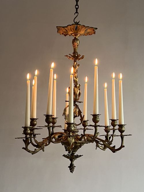 12 ARM GILT BRASS CANDELABRA - ADDITIONAL PHOTO 2