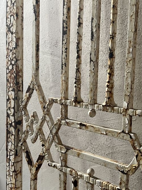 ANTIQUE CAST IRON GATES - ADDITIONAL PHOTO 1