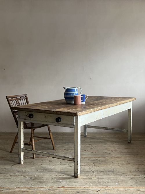 19THC SCRUB TOP KITCHEN TABLE - ADDITIONAL PHOTO 1