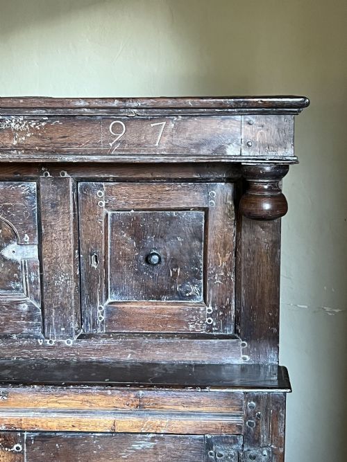 17THC OAK PRESS OR COURT CUPBOARD - ADDITIONAL PHOTO 4