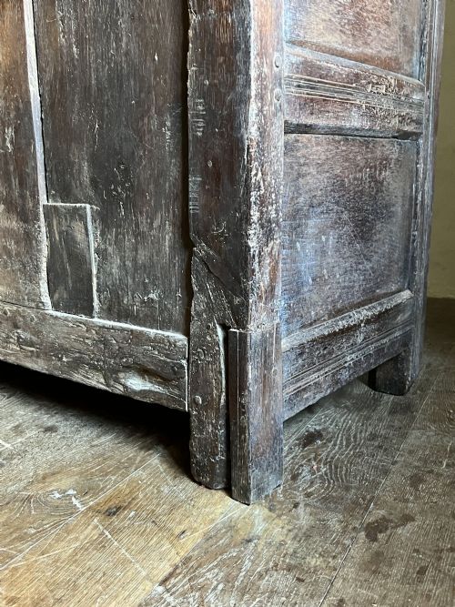 17THC OAK PRESS OR COURT CUPBOARD - ADDITIONAL PHOTO 11