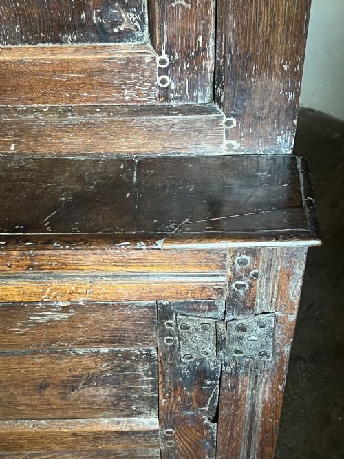 17THC OAK PRESS OR COURT CUPBOARD - ADDITIONAL PHOTO 13