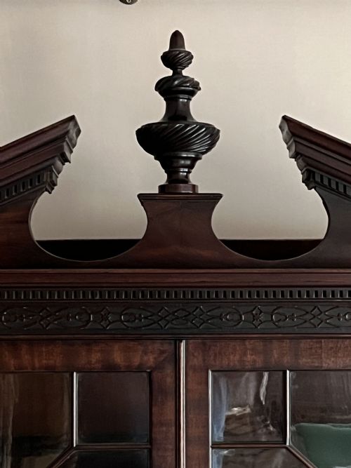 18THC MAHOGANY BUREAU BOOKCASE - ADDITIONAL PHOTO 1