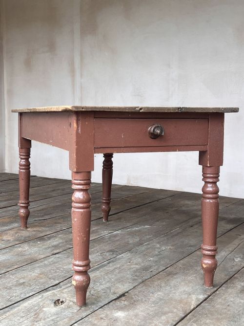 SCRUB TOP TABLE WITH PAINTED RED LEGS - ADDITIONAL PHOTO 1