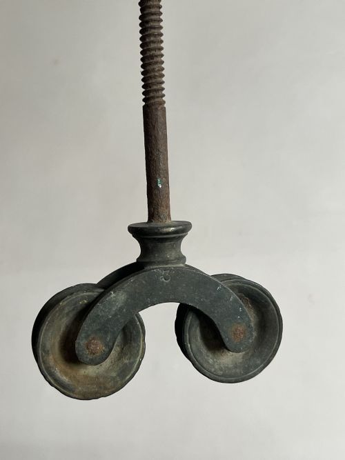 19THC BRASS DOUBLE PULLEY - ADDITIONAL PHOTO 4