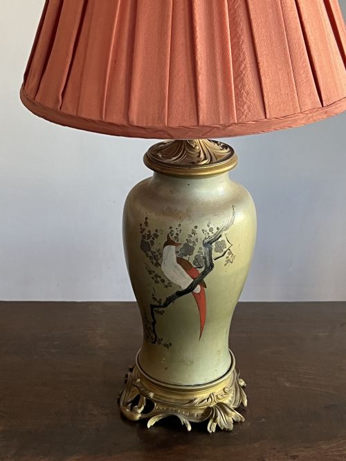 VASE FORM PAINTED LAMP BASE - ADDITIONAL PHOTO 3