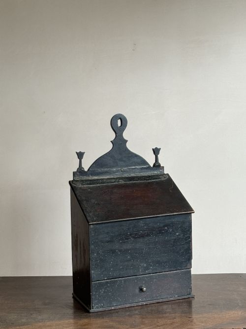 GEORGIAN OAK CANDLE SALT BOX - ADDITIONAL PHOTO 4
