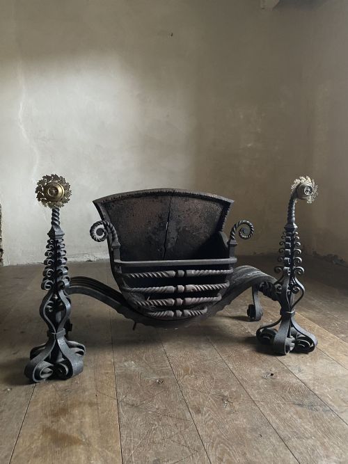 WROUGHT IRON AESTHETIC MOVEMENT FIREGRATE - ADDITIONAL PHOTO 7