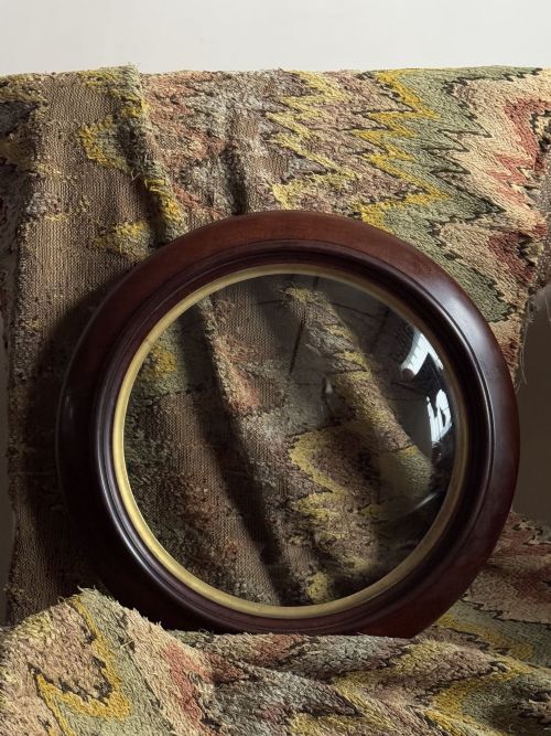 19THC MAHOGANY CONVEX GLASS PICTURE FRAME - ADDITIONAL PHOTO 2