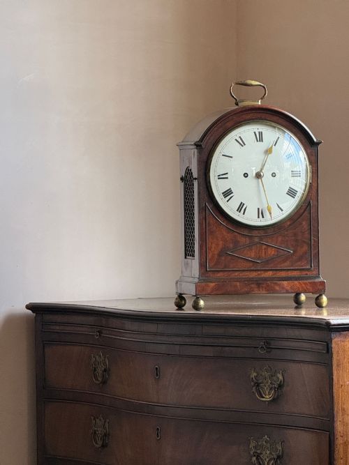REGENCY MAHOGANY BRACKET CLOCK - ADDITIONAL PHOTO 3