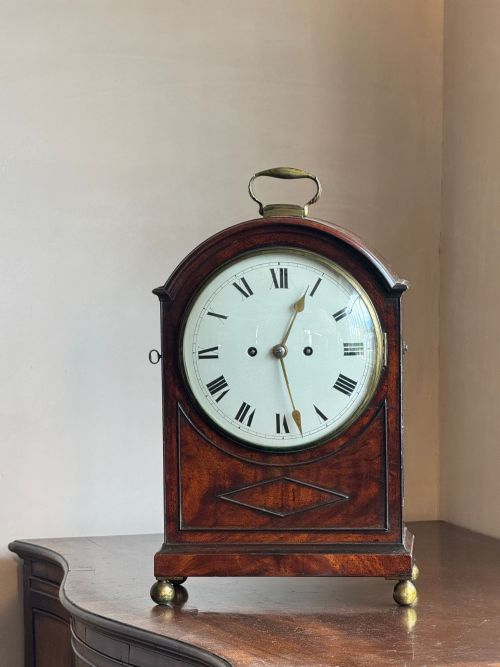 REGENCY MAHOGANY BRACKET CLOCK - ADDITIONAL PHOTO 8