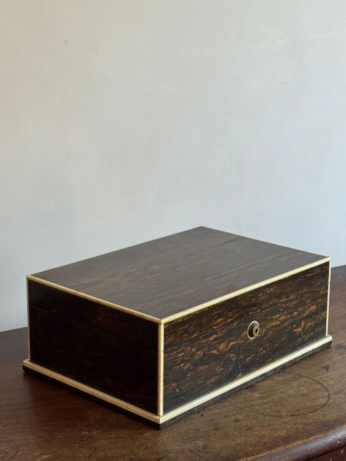 COROMANDEL BOX - ADDITIONAL PHOTO 1