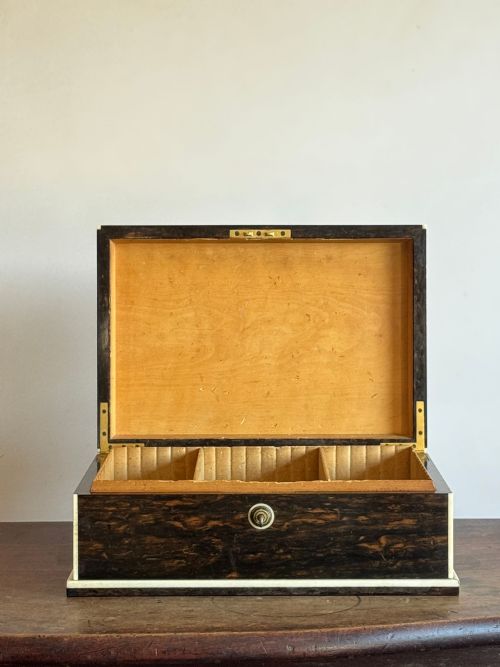 COROMANDEL BOX - ADDITIONAL PHOTO 2