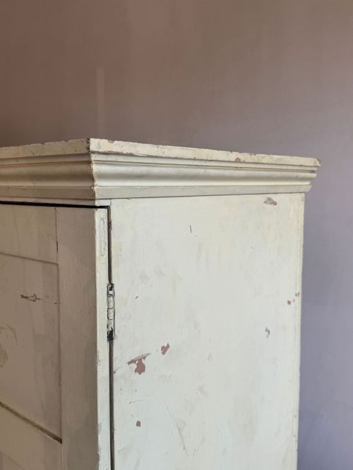 GEORGIAN PINE CUPBOARD - ADDITIONAL PHOTO 1