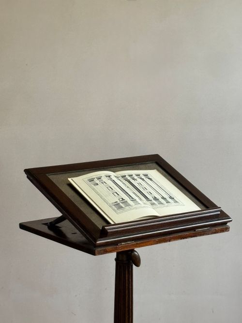 HEPPLEWHITE READING TABLE - ADDITIONAL PHOTO 2