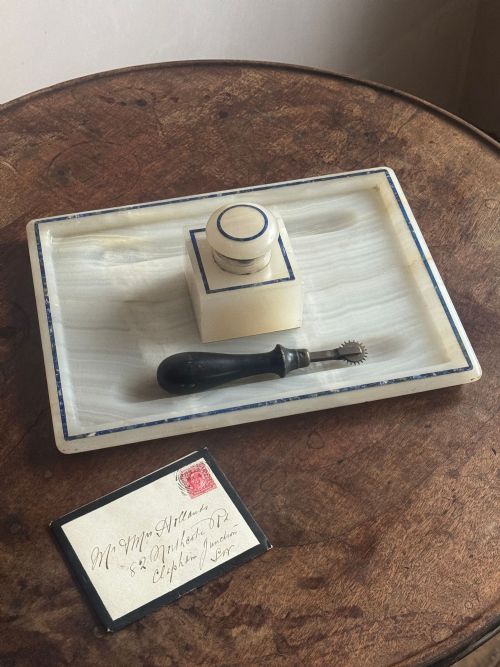 ONYX AND LAPIS INLAID INKSTAND - ADDITIONAL PHOTO 2