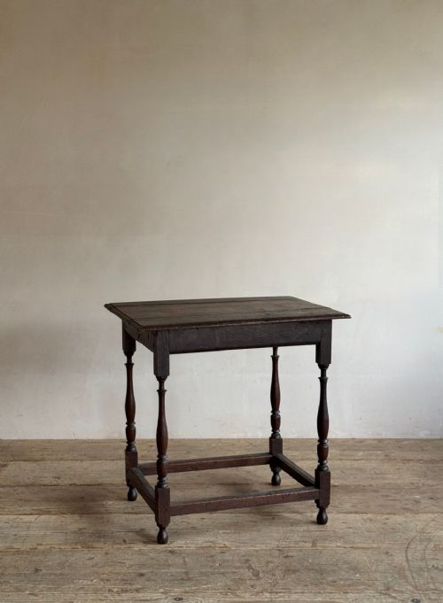 EARLY 18THC OAK SIDE TABLE - ADDITIONAL PHOTO 1