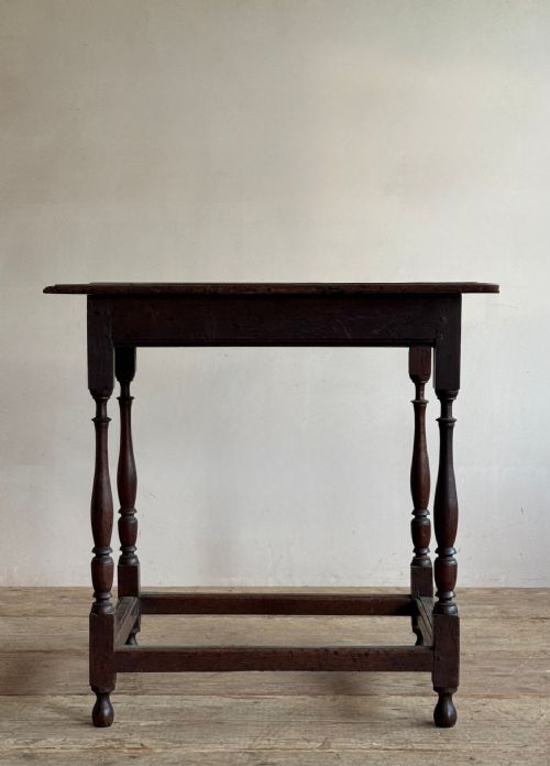 EARLY 18THC OAK SIDE TABLE - ADDITIONAL PHOTO 3