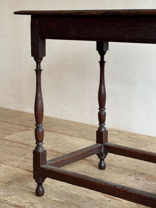 EARLY 18THC OAK SIDE TABLE - ADDITIONAL PHOTO 5